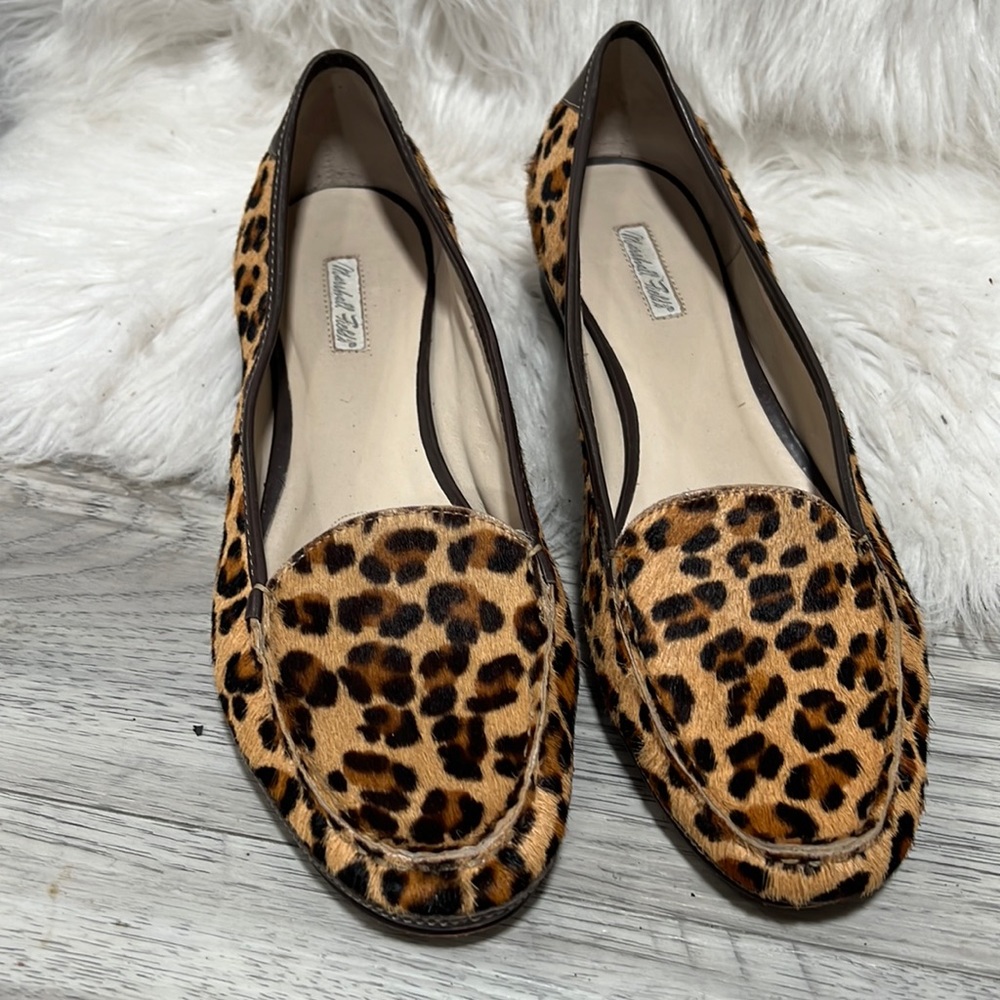 Marshall Fields Cheetah Loafers Size 9 B